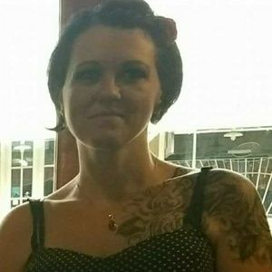 Meet your Posher, Jenn